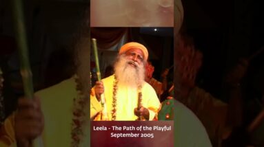 Sadhguru Joins Dandiya Raas